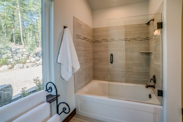 Cost of Tub Conversion Service in Taylor